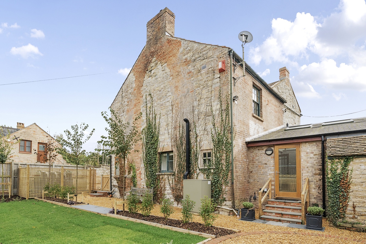 Duddlestone House, Duddlestone, Taunton