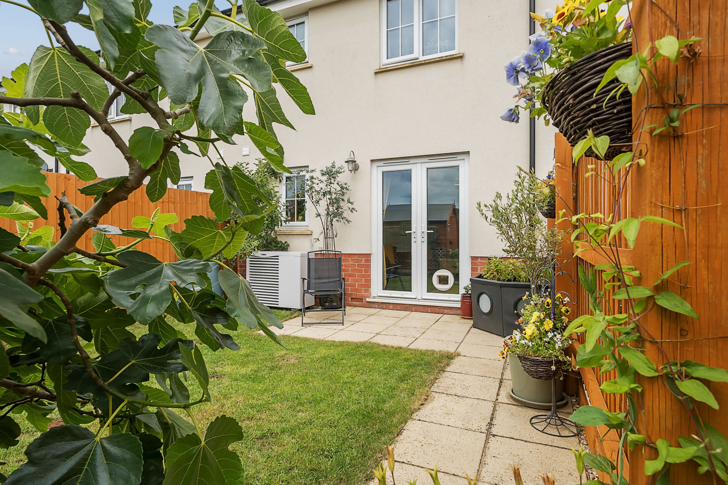 Henlade Close, Henlade, Taunton, Somerset