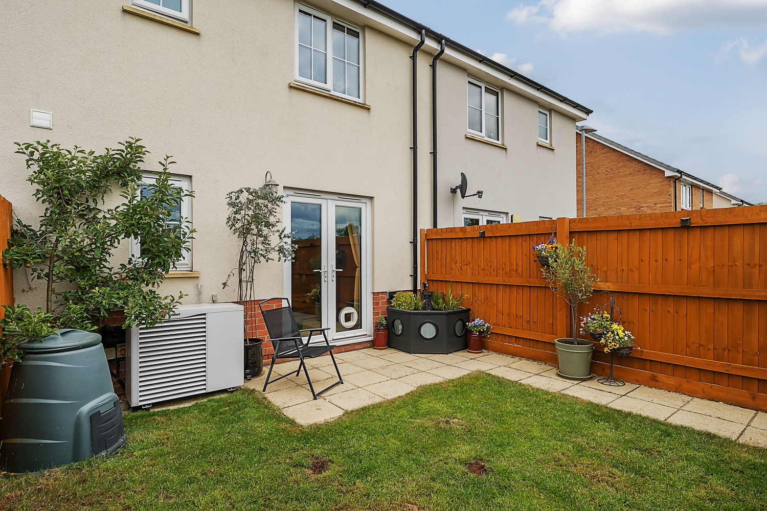 Henlade Close, Henlade, Taunton, Somerset