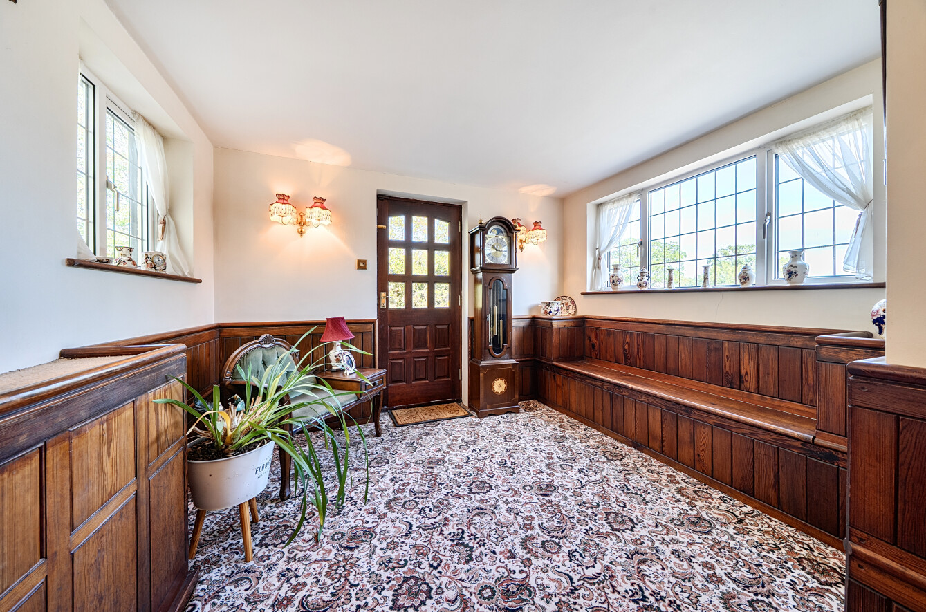 Chelston, Wellington, 5 Acres