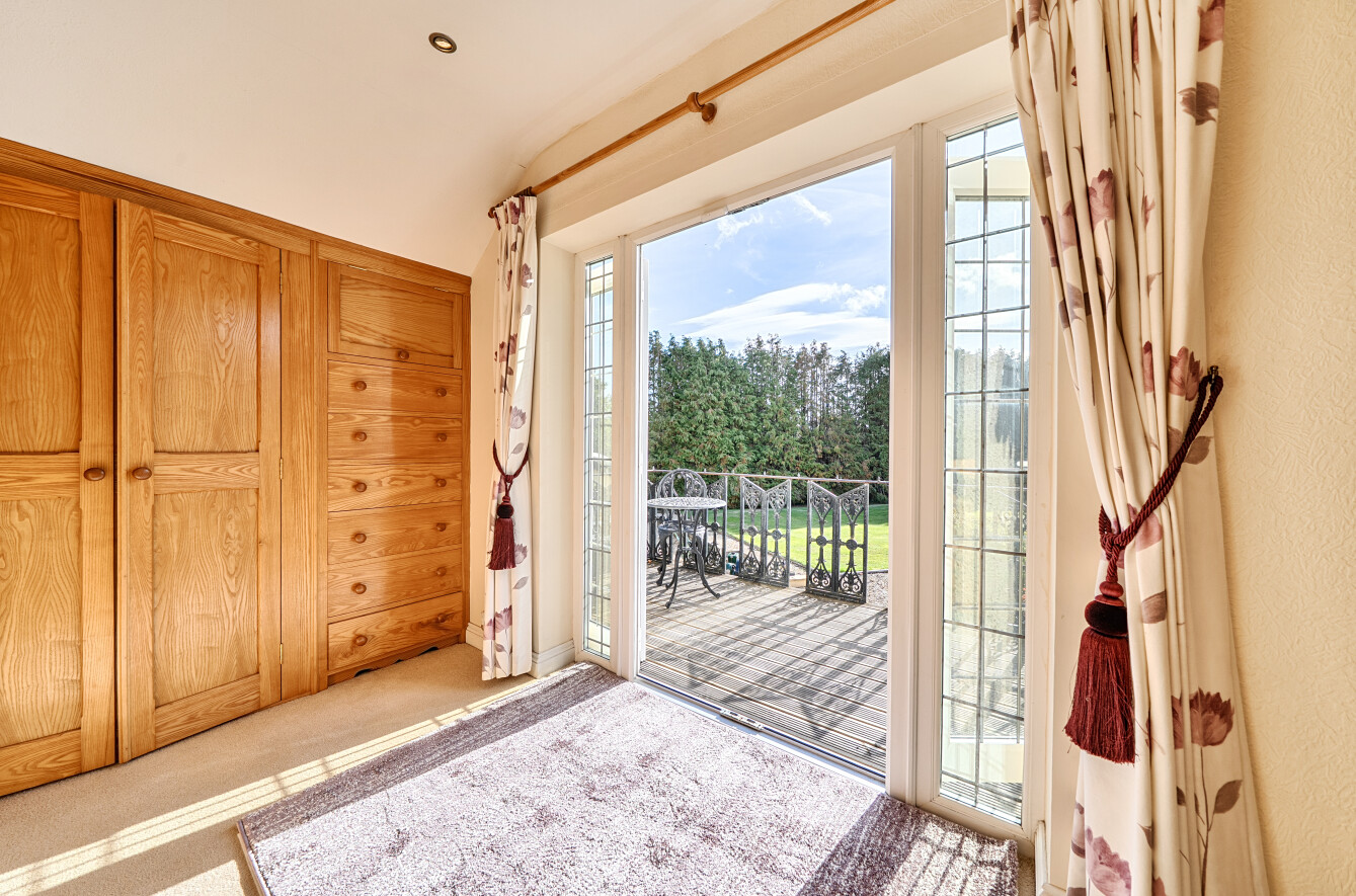 Chelston, Wellington, 5 Acres