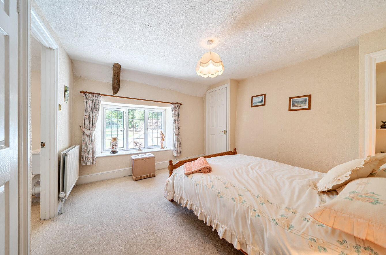 Chelston, Wellington, 5 Acres
