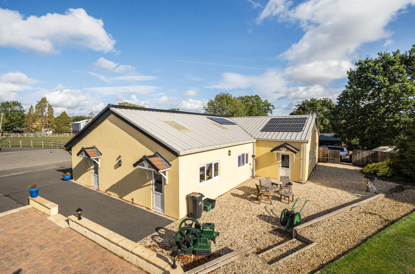 Chelston, Wellington, 5 Acres