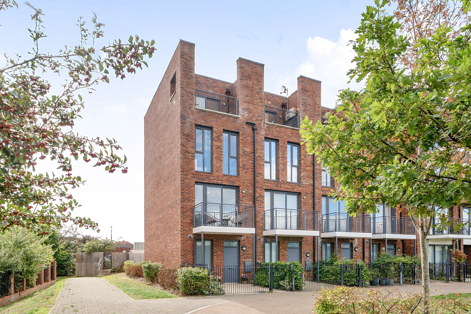Waters Edge, Youngman Place