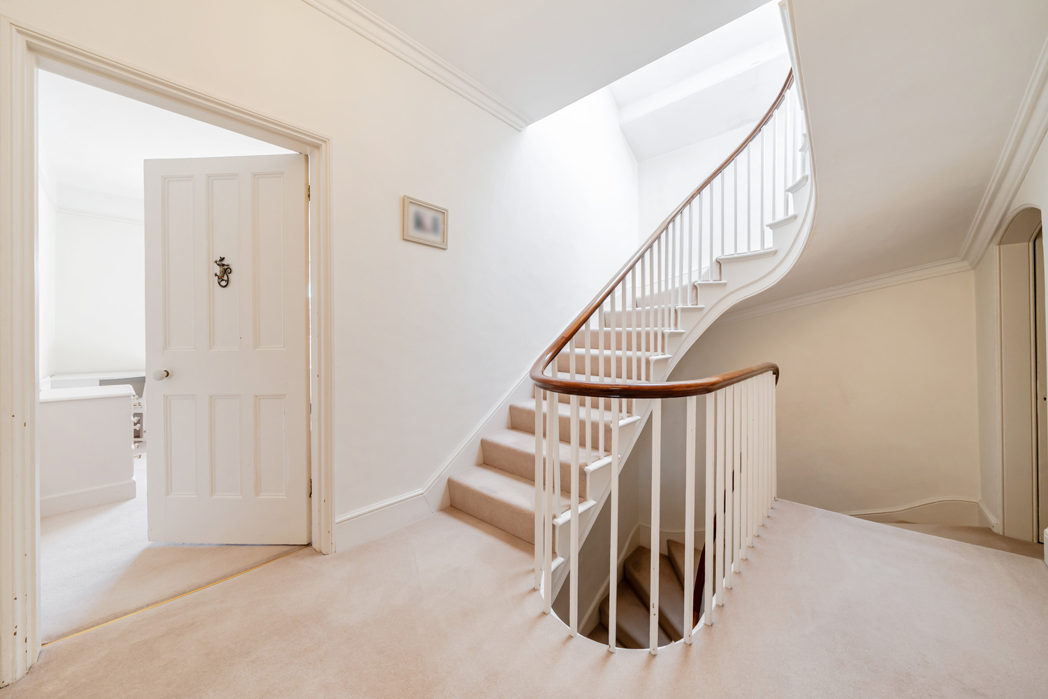 Holway Avenue, Taunton
