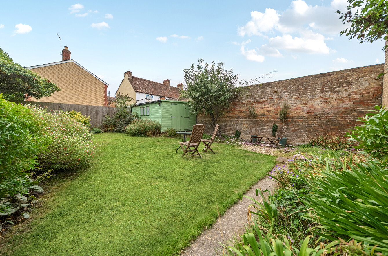 Holway Avenue, Taunton