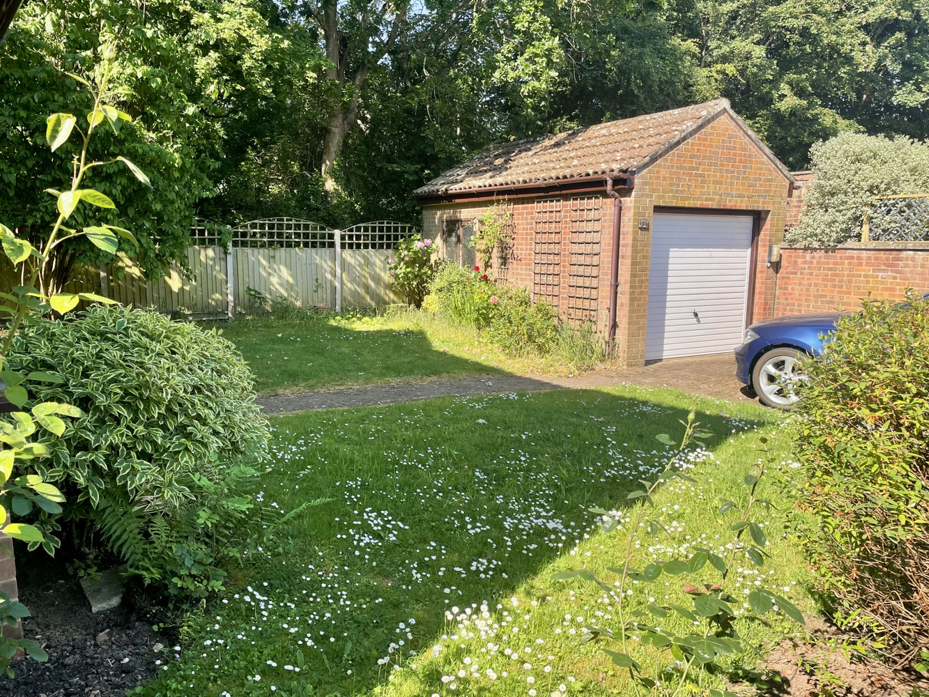 Saffron Close, Taunton