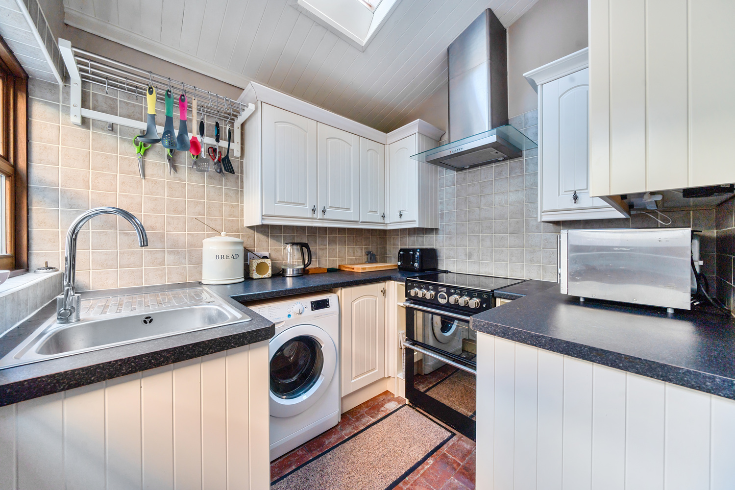 Holway Avenue, Taunton