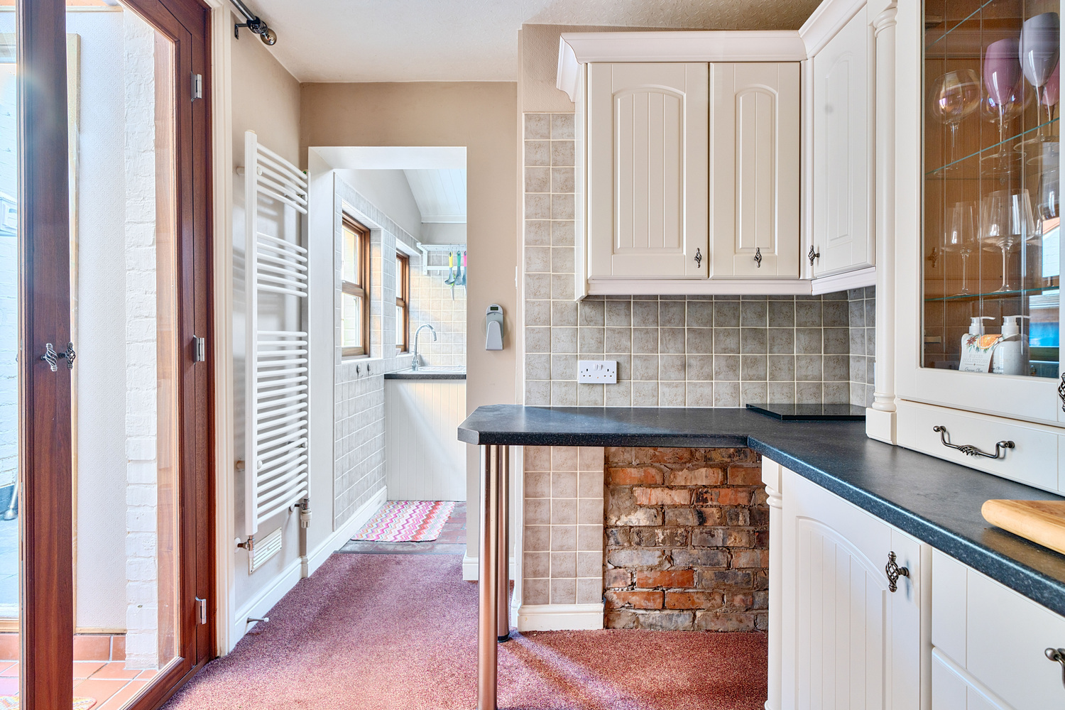 Holway Avenue, Taunton