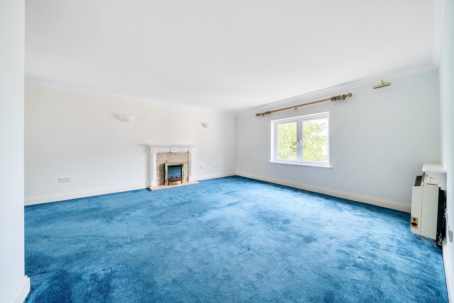 Fullands Court, Kingsway
