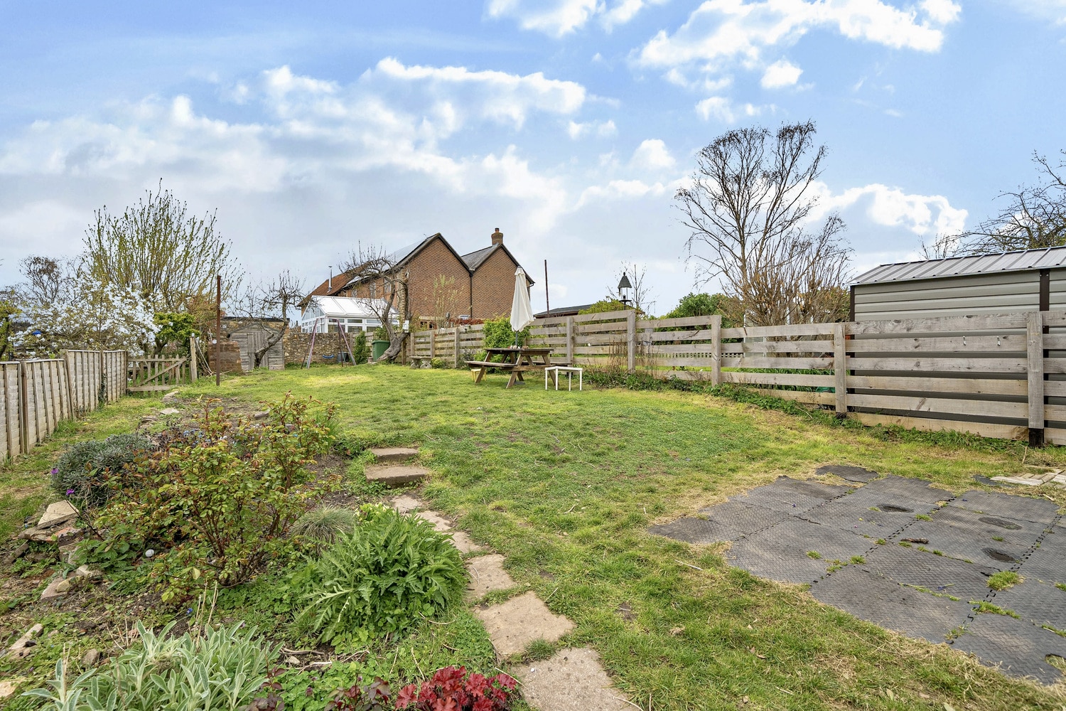 Eastbrook Terrace, Trull