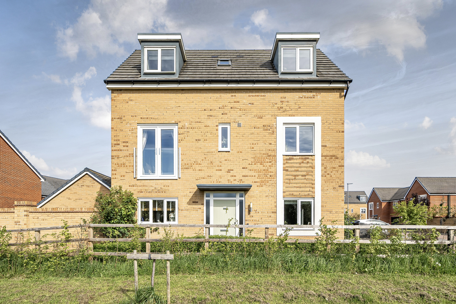 Norton Fitzwarren, Taunton