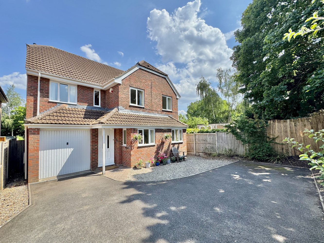 Broadlands Rise, Taunton