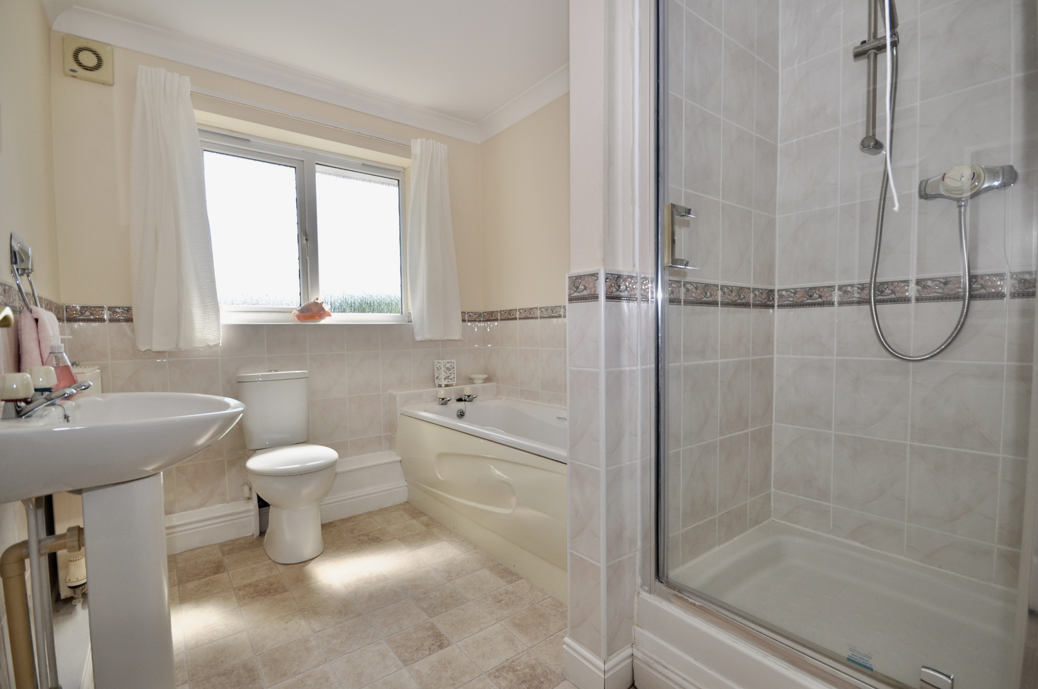 Broadlands Rise, Taunton